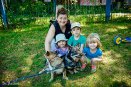 Фонд «Наши Дети» привез собак из «Улыбнись другу» в Лобнинскую «Росинку»
